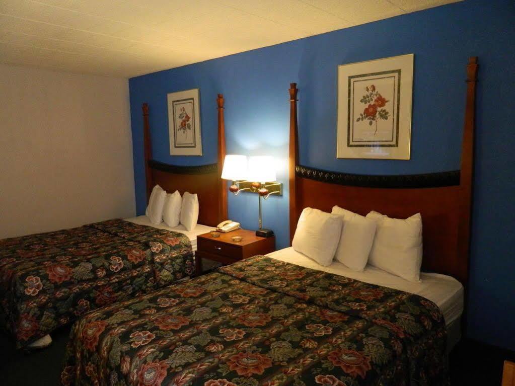 Motel 6-New Stanton, Pa מראה חיצוני תמונה